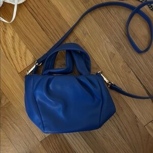 Elegant Blue Women's Handbag